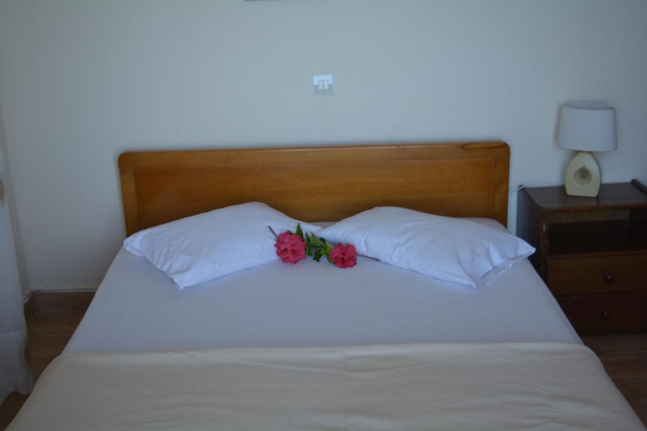 Fiore Rooms Akrotiri  Esterno foto