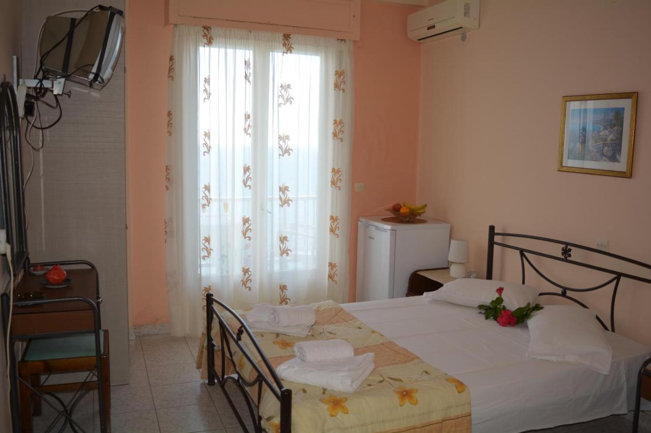 Fiore Rooms Akrotiri  Esterno foto